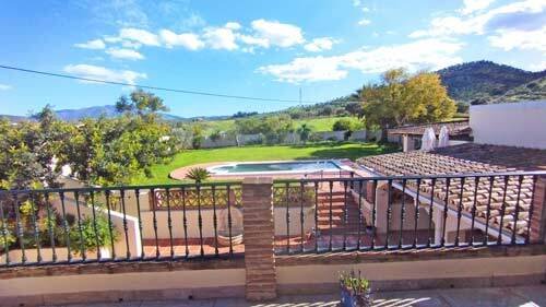 2518 Spain, Andalusia, Malaga, Coin, countryhouse with horsestables for sale