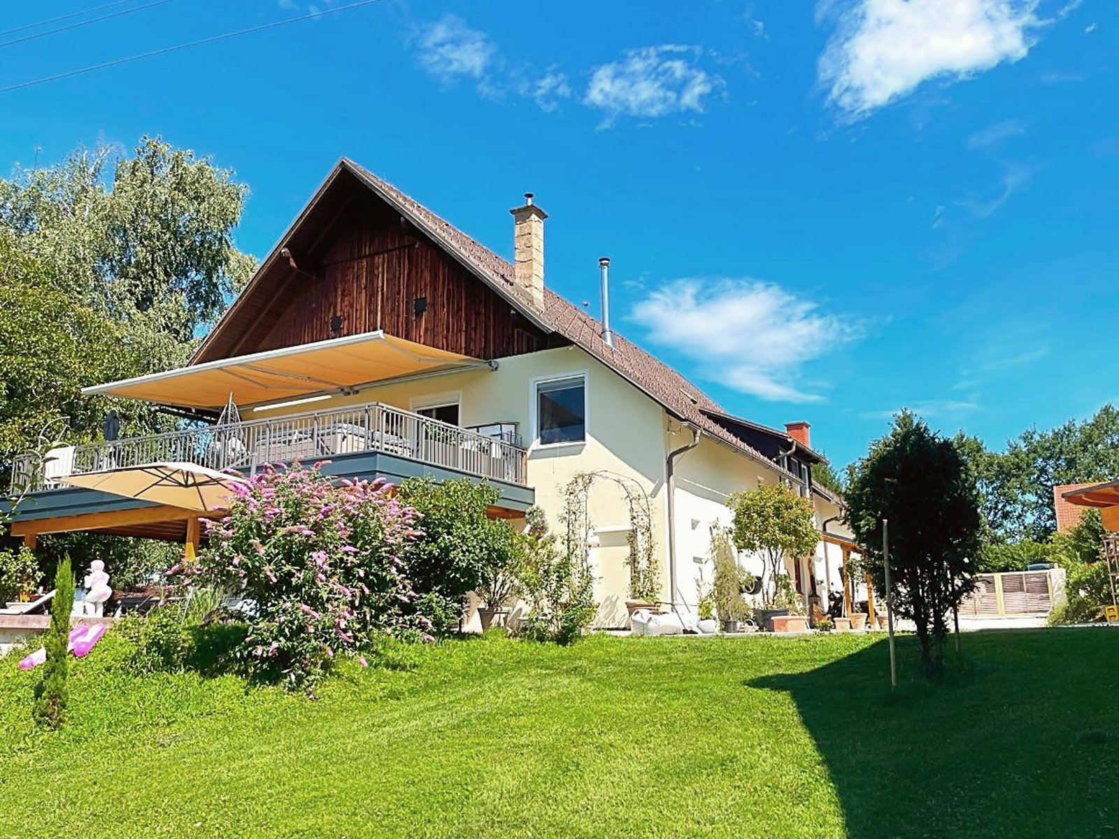2522HC austria, carinthia, völkermarkt, country house with horse stable for sale