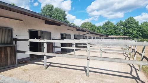 2528AM NRW, North Rhine-Westphalia, Bielefeld, equestrian center for sale