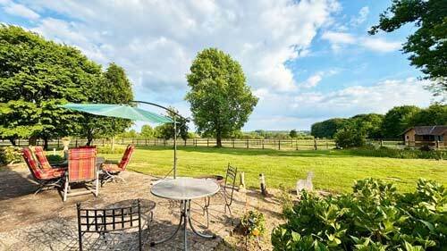 2528AM NRW, North Rhine-Westphalia, Bielefeld, equestrian center for sale