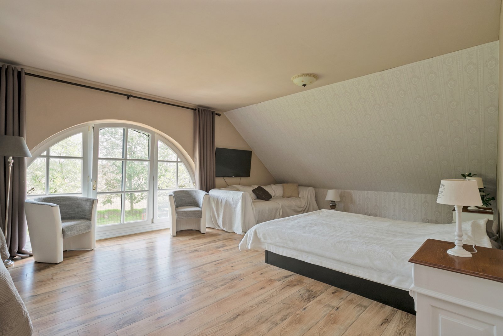 2323 Netherlands, Ven-Zelderheide - exclusive equestrian property for sale