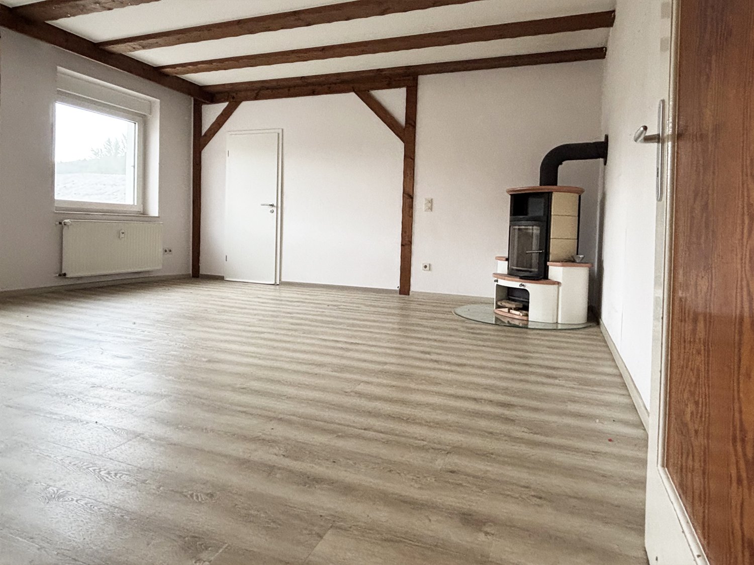 Germany, 2539 Hessen, Vogelsbergkreis, Schlitz, house with horse stable and riding arena for sale