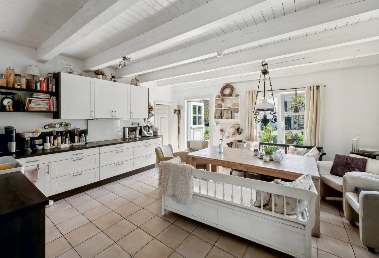 2554 Schleswig-Holstein, Plön, Baltic Sea, Selenter See, house, horse stable for sale