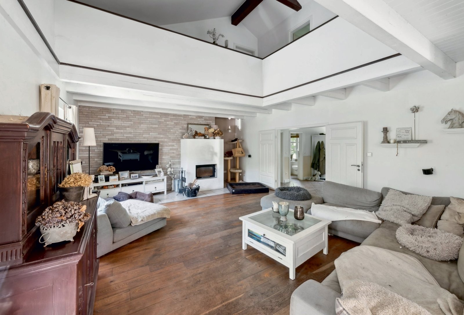 2554 Schleswig-Holstein, Plön, Baltic Sea, Selenter See, house, horse stable for sale