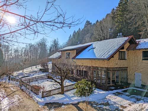 2608-1 Austria, Bohemian Forest, Mühlviertel, country house with horse stable for sale 2608-1 Austria, Bohemian Forest, Mühlviertel, country house with horse stable for sale