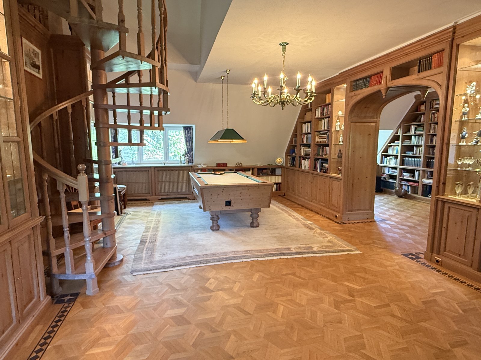 2611-1 Hamburg, equestrian property, riding estate, house with horsestable for sale 2611-1 Hamburg, equestrian property, riding estate, house with horsestable for sale