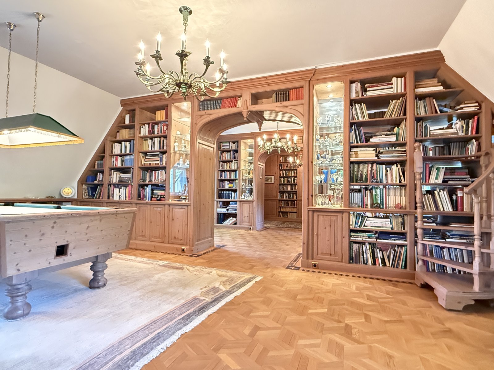 2611-1 Hamburg, equestrian property, riding estate, house with horsestable for sale 2611-1 Hamburg, equestrian property, riding estate, house with horsestable for sale