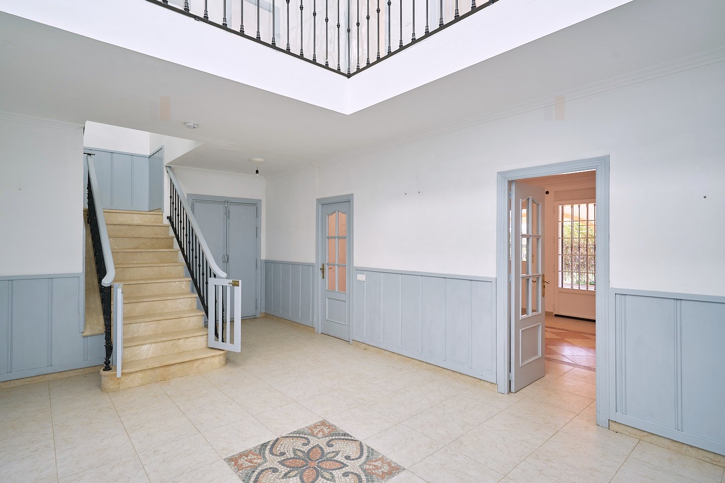 2614KN Andalusia, province of Cadiz, Olvera, finca, pool, olives for sale