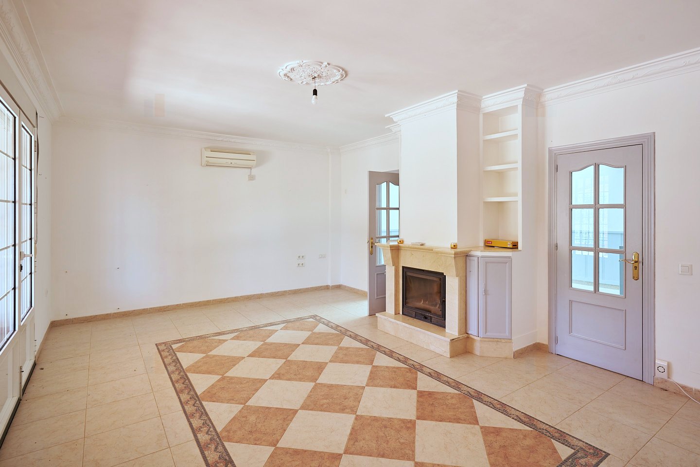 2614KN Andalusia, province of Cadiz, Olvera, countryhouse,  pool, olives for sale